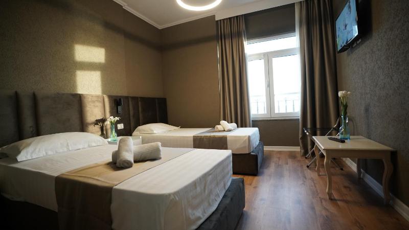Junior Suite with Sea View image 3
