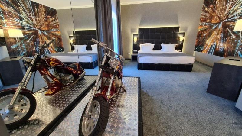 Suite image 3
