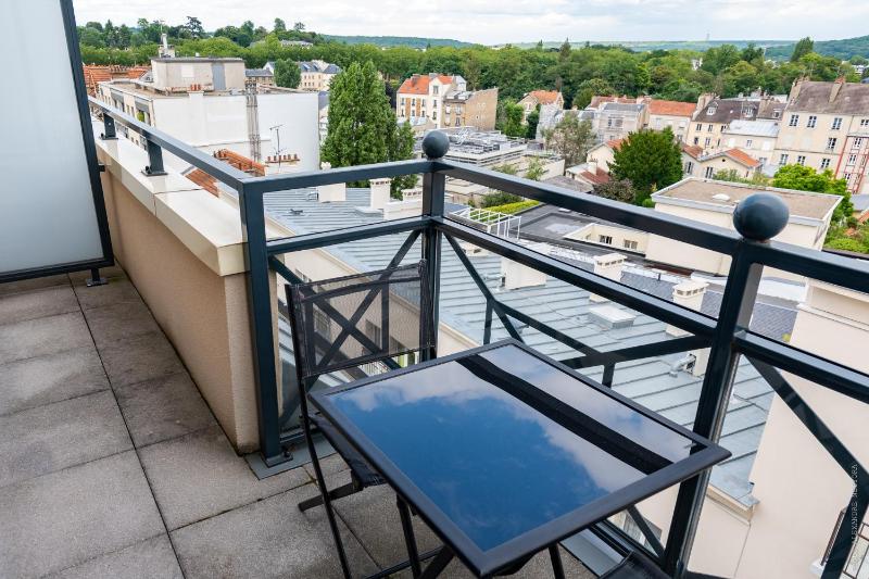 Double Room with Terrace image 1