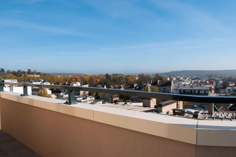 Double Room with Terrace image 3