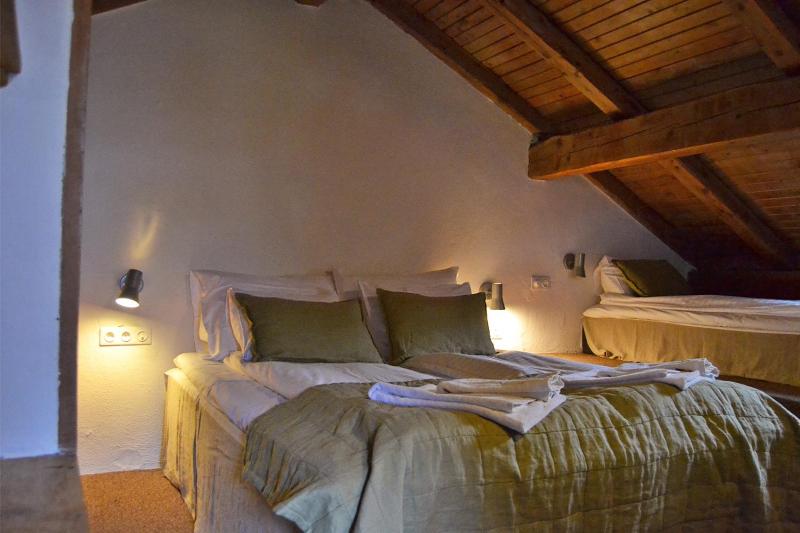 Family Room image 1