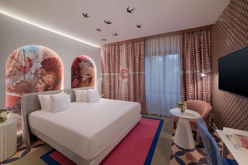 Nhow Premium image 4