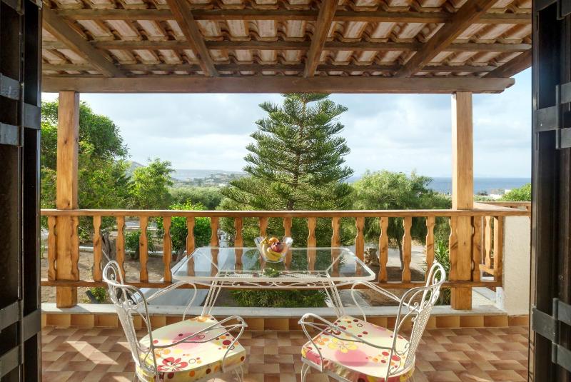 Apartment with Sea View image 2