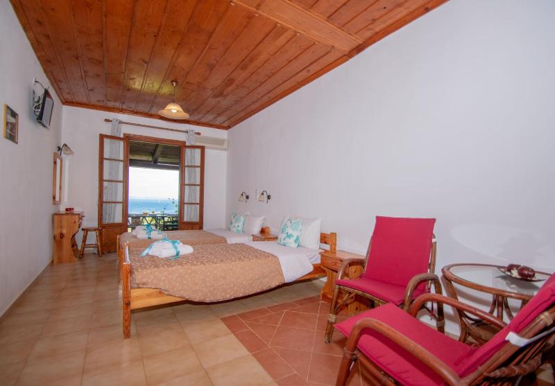 One-Bedroom Apartment (3 - 4 Adults) image 4