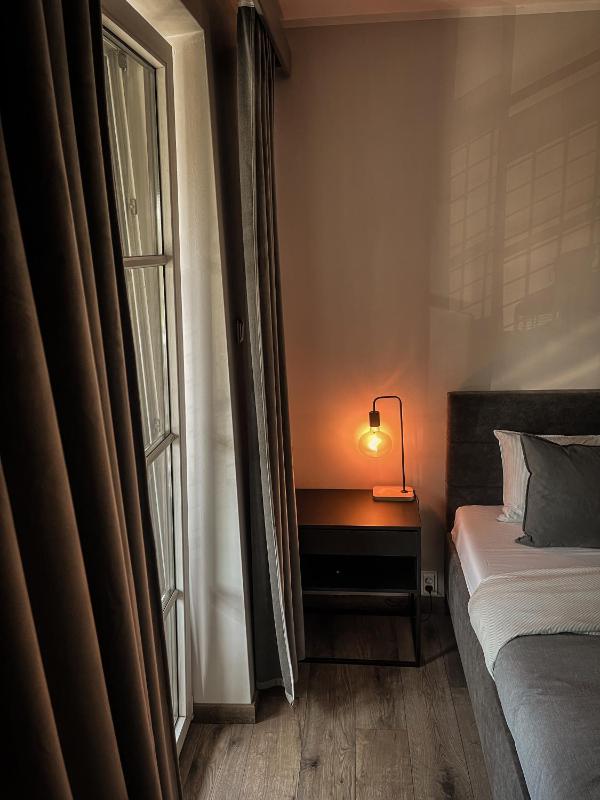 Double Room with Shared Bathroom image 4