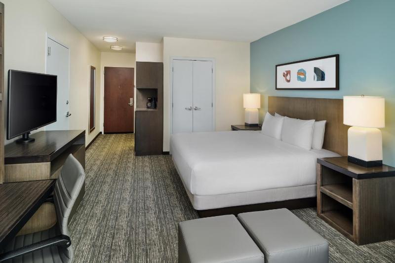 King Room image 4