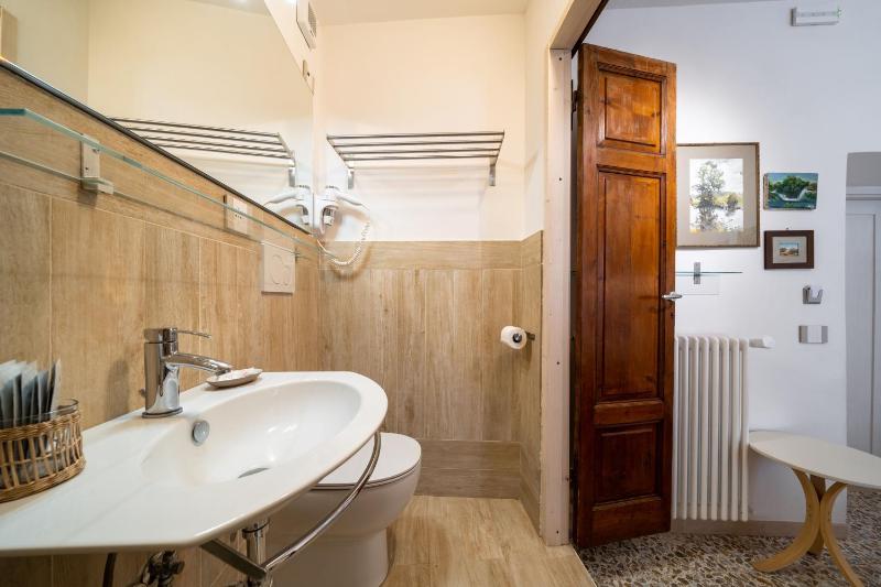 Comfort Double Room image 2