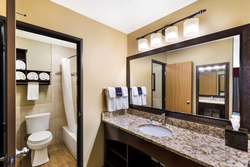 King Room image 1