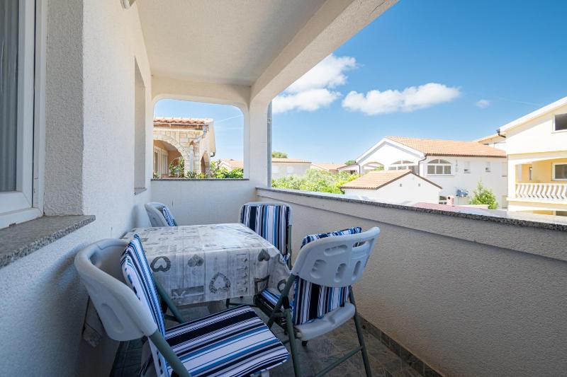 Apartments by the sea Vir - 21081 - image 11