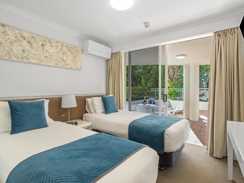 ULTIQA Burleigh Mediterranean Resort - image 9