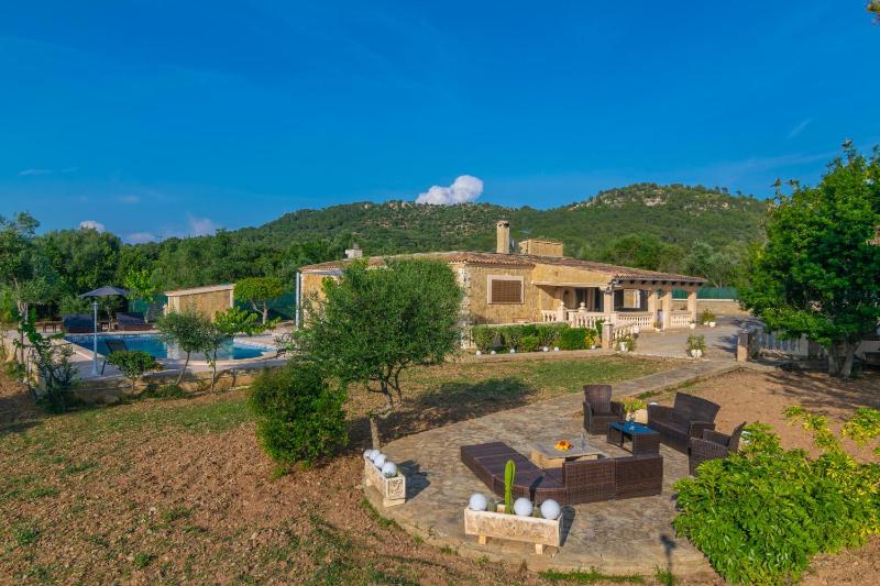 Villa image 2