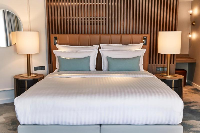 Junior Suite image 1