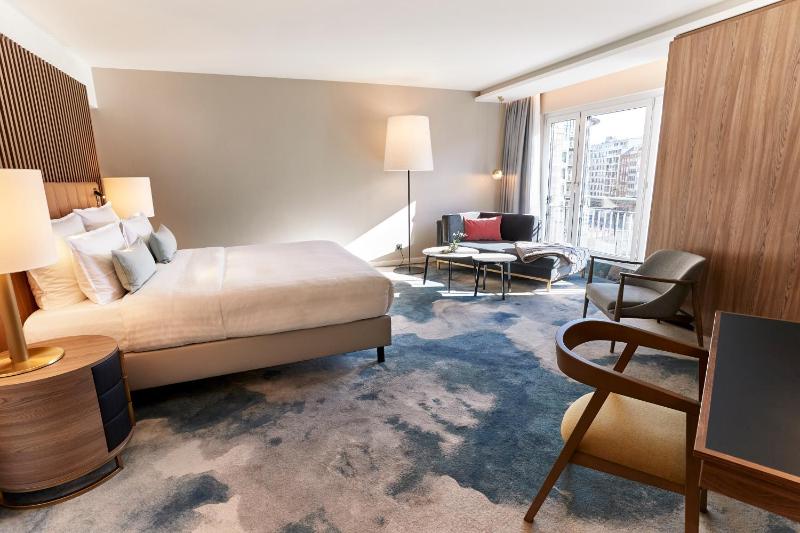Junior Suite image 4