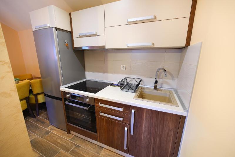 Studio Apartment image 1
