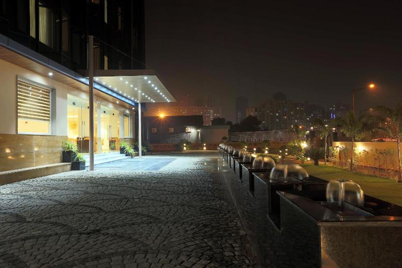 Le Seasons Park - image 35