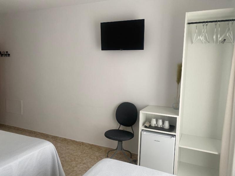 Superior Triple Room image 1