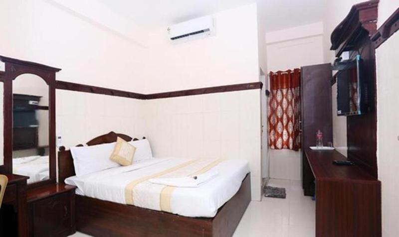 Ascot Hotel - image 5