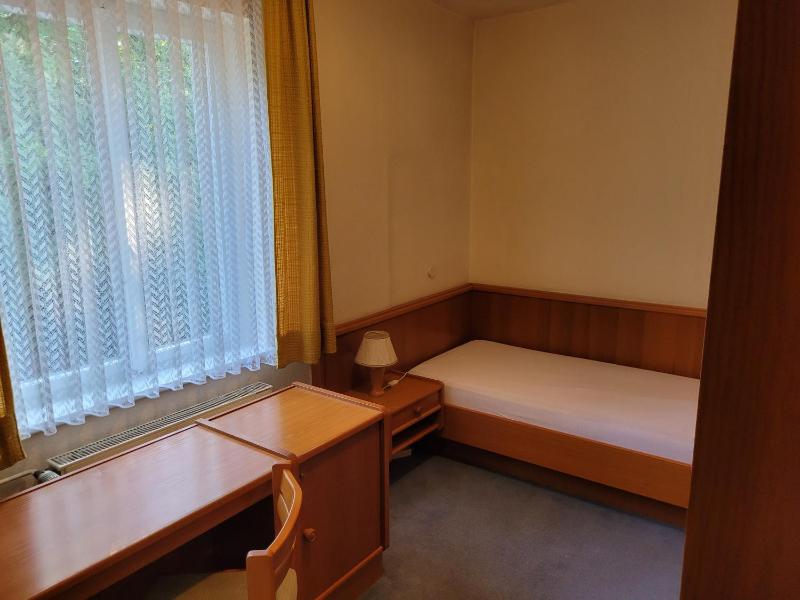 Budget Single Room image 2