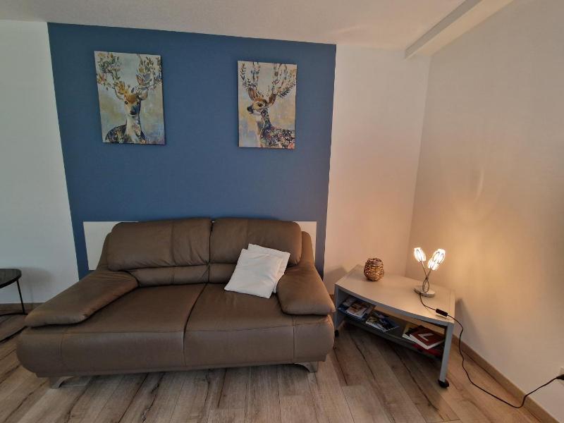 Studio Apartment image 4