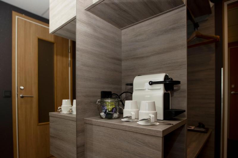 Business Single Room image 1