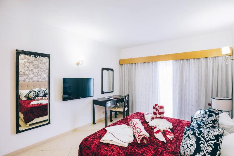 One Bedroom Junior Suite  image 3