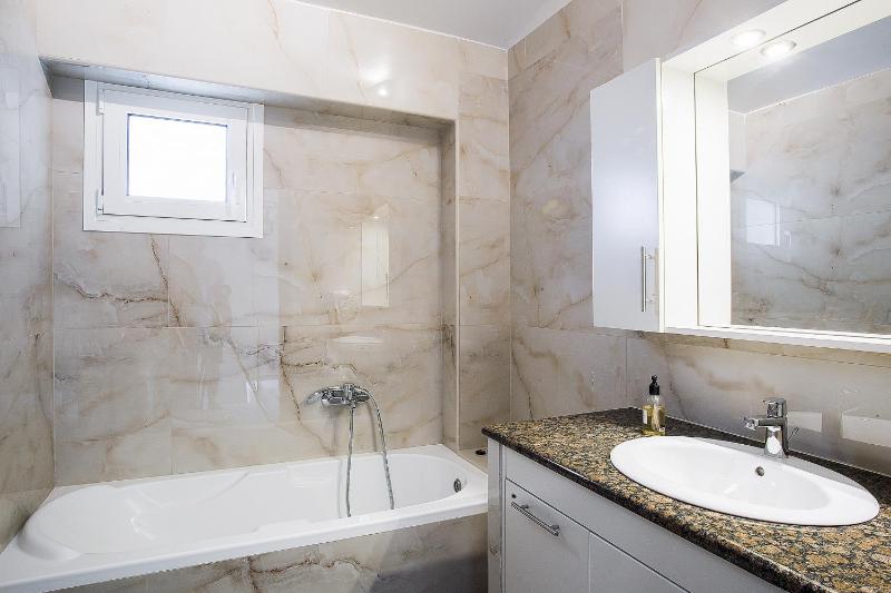 Maisonette image 2
