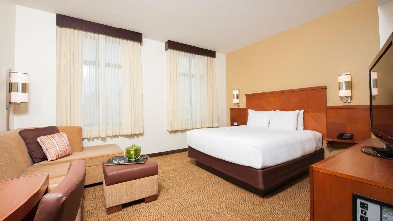 King Room with Sofa Bed - High Floor image 1