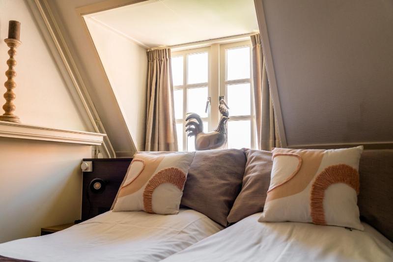 Budget Double Room image 2
