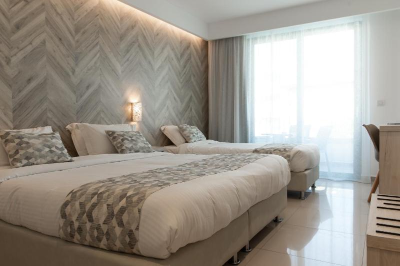 Junior Suite image 1