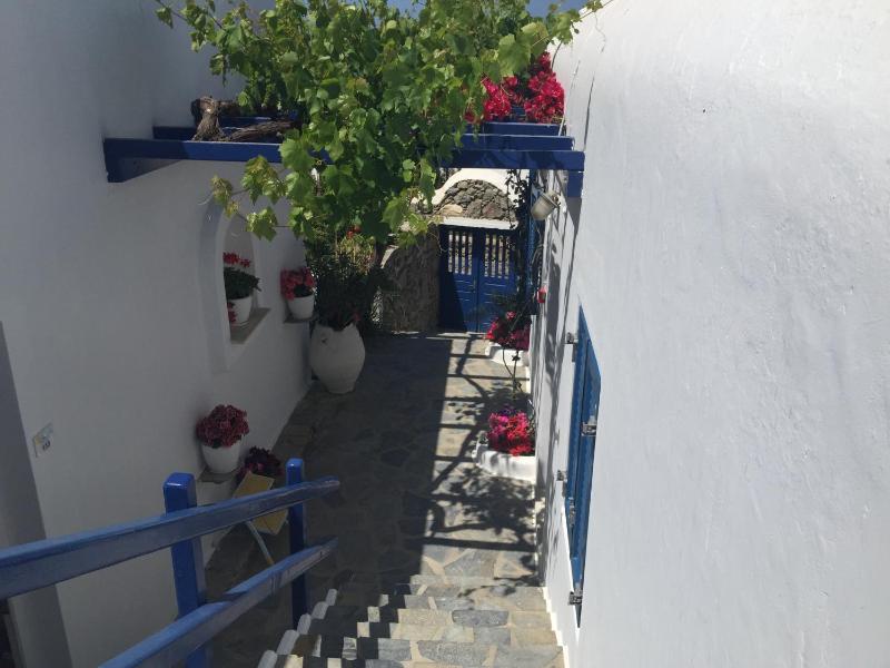 Economy Double or Twin Room image 3