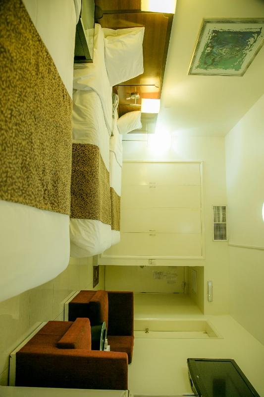 Standard Triple Room image 1