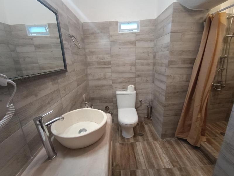 Triple Room image 3