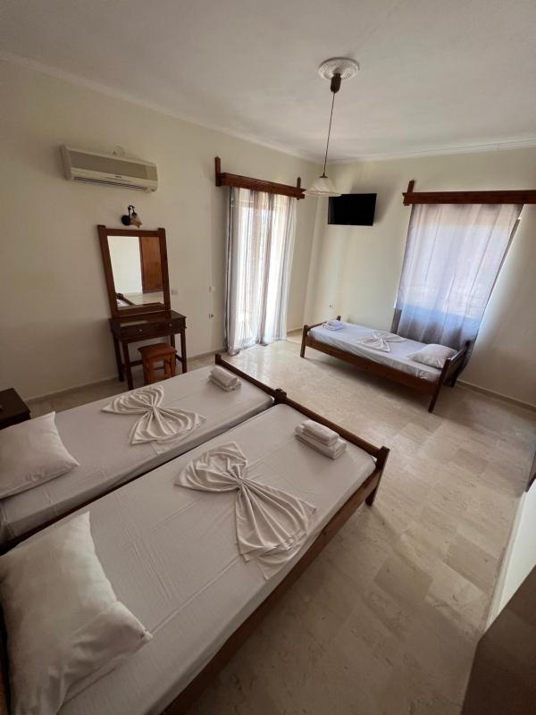 Standard Apartment image 4