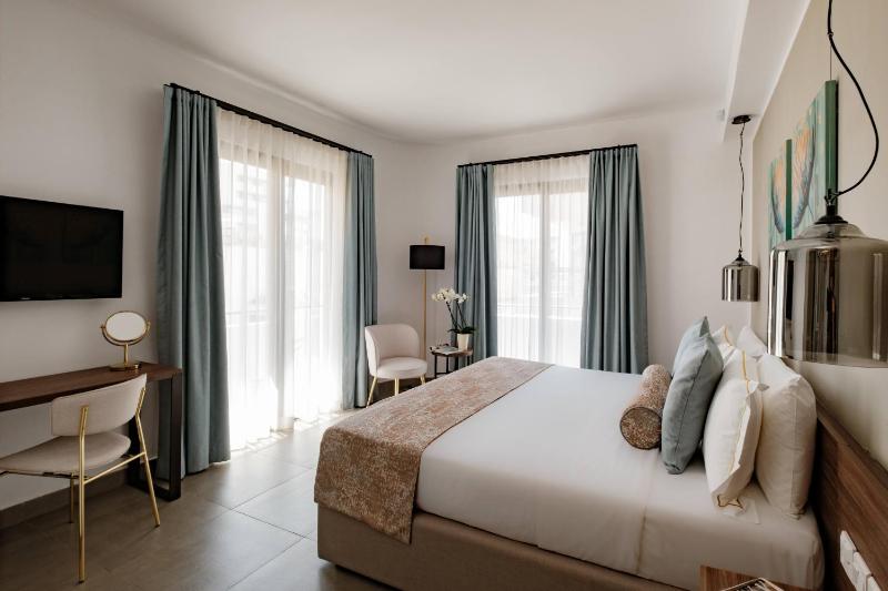 Junior Suite image 1