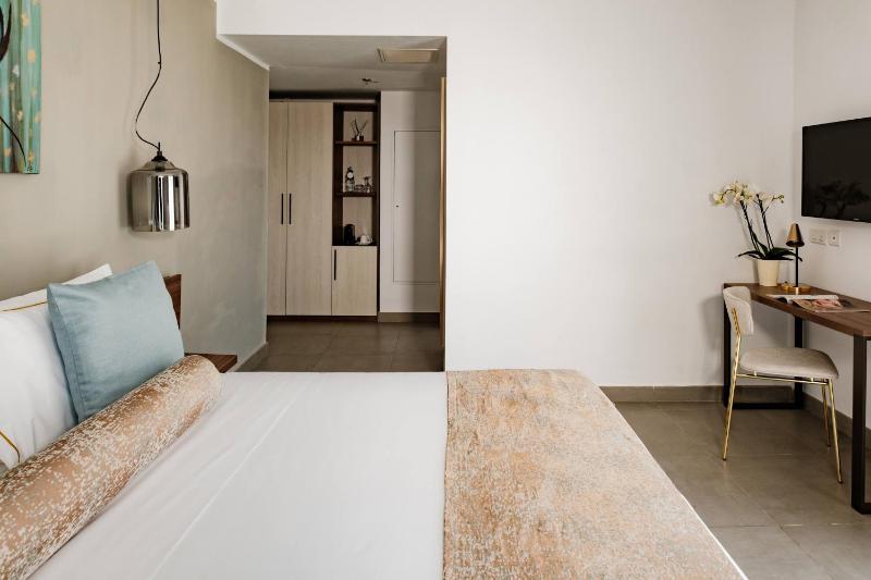 Junior Suite image 3