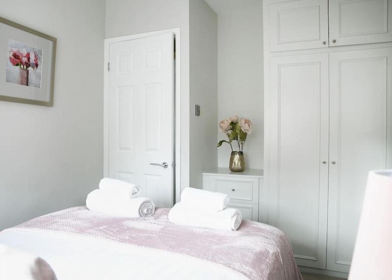 St Magnus House Fabulous Harrogate town house - image 14