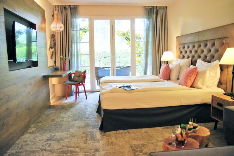 Twin Room image 1