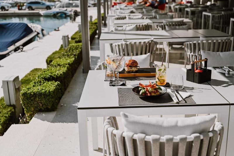 Hotel Stomorin-Marina Hramina - image 7