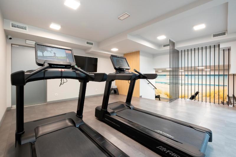 Apartment Klifowa Resort with SPA Fitness & Kids Room by Noclegi Renters - image 31