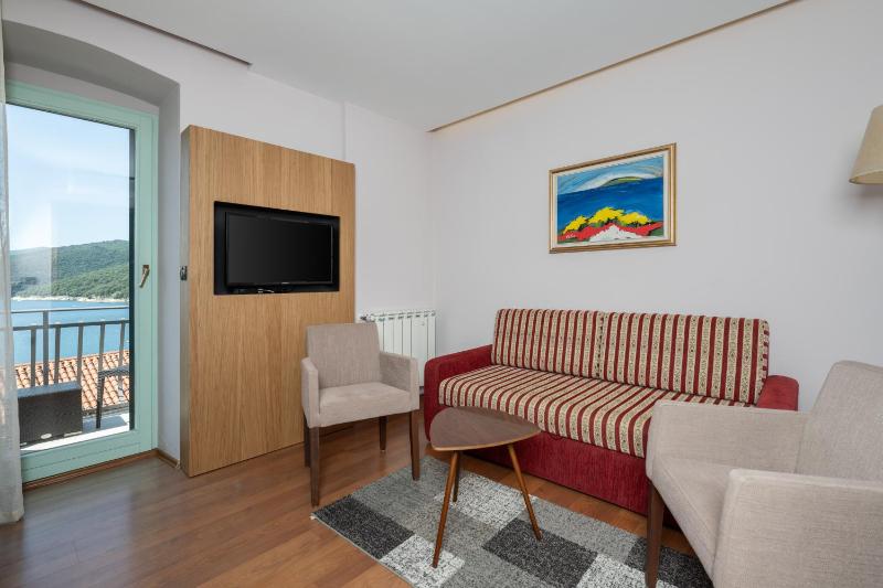 Suite with Balcony image 2