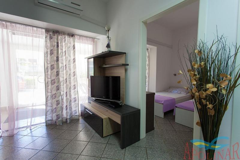 Apartments Mirjana - image 21