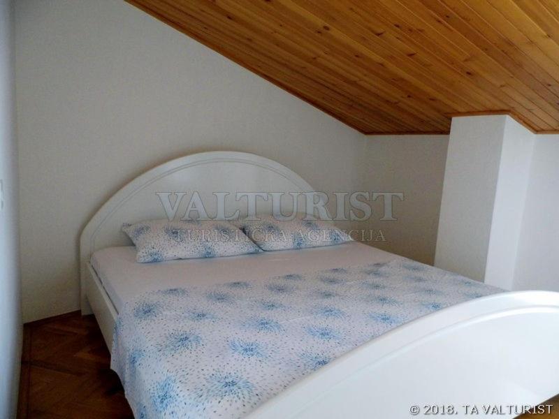Apartments Mirjana - image 6