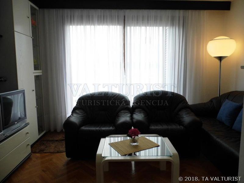 Apartments Mirjana - image 2