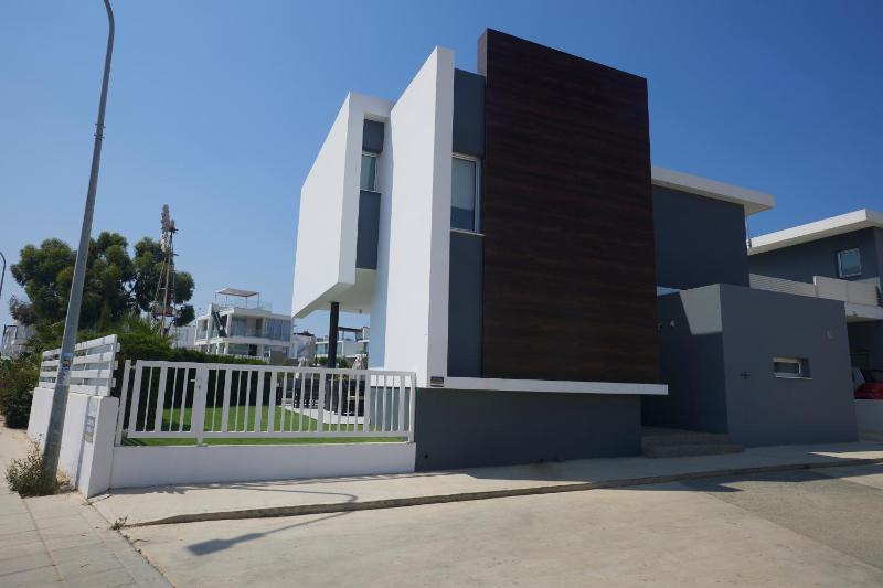 Protaras Olivine Villa Ol01 - image 3
