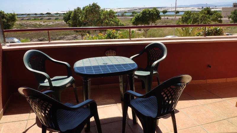 2 bedroom 2 bedroom apartment with Swimming Pool - image 11