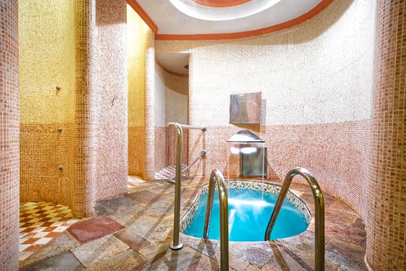 Bull Vital Suites & Spa Boutique Hotel - Only Adults - image 7