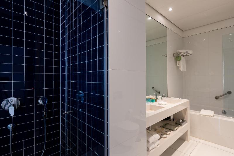 Premium Double or Twin Room image 3