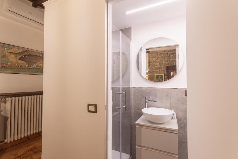 Boutique Ponte Vecchio - image 16