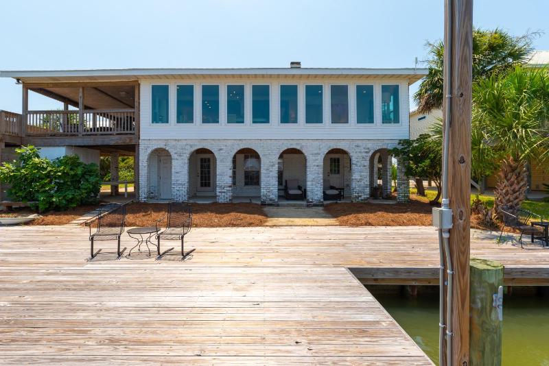 The Pearl | Gather by the Gulf dock for fishing - image 36