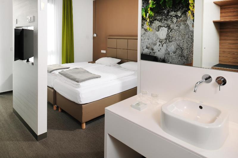 Comfort Double Room image 2